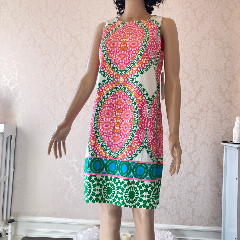London Times, size 6, pink/green/orange pattern.